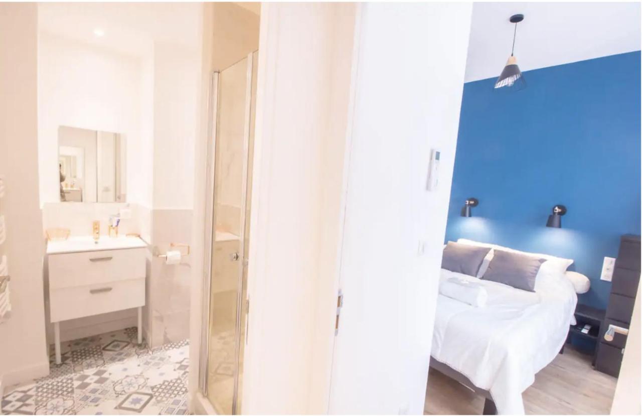 Bel Appartement Idealement Situe - Tour Eiffel Paris Luaran gambar