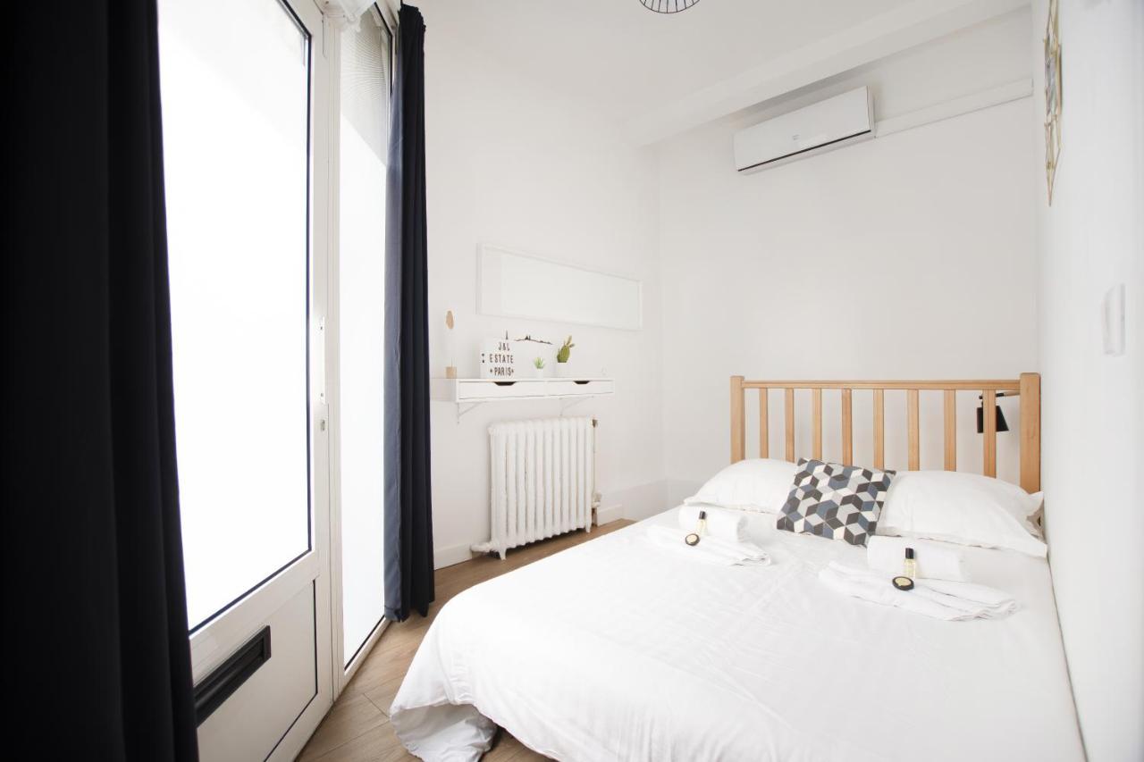 Bel Appartement Idealement Situe - Tour Eiffel Paris Luaran gambar